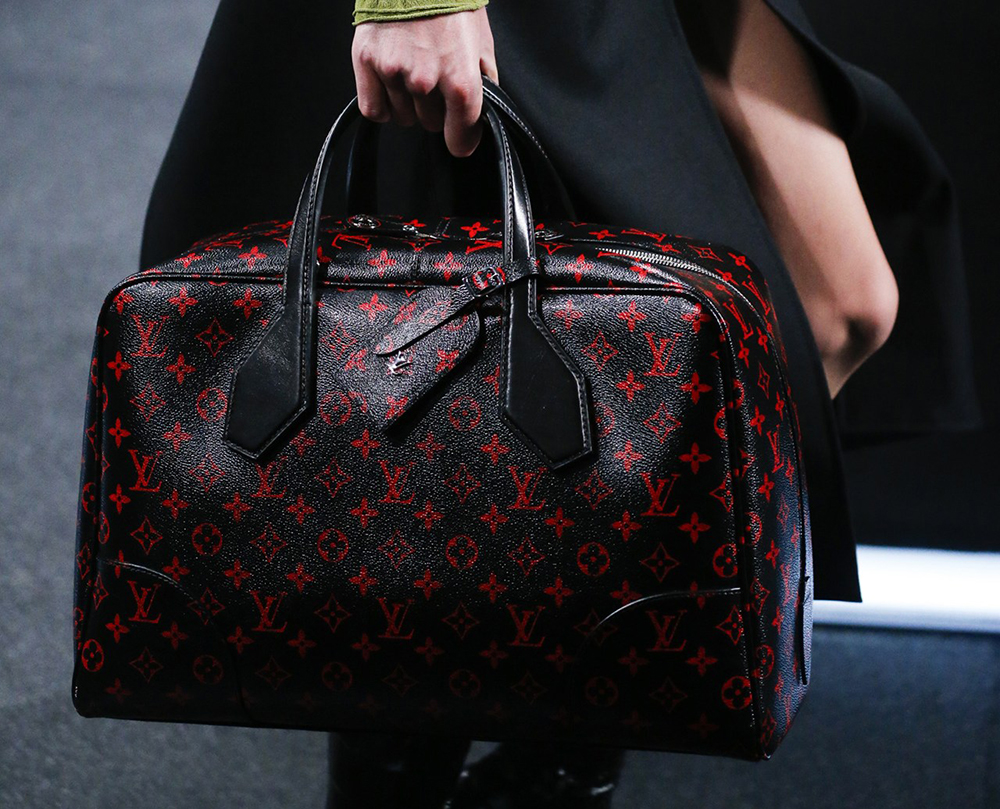 Louis Vuitton Unveils Fall 2015 Ad Campaign, Featuring Some New Bags -  PurseBlog